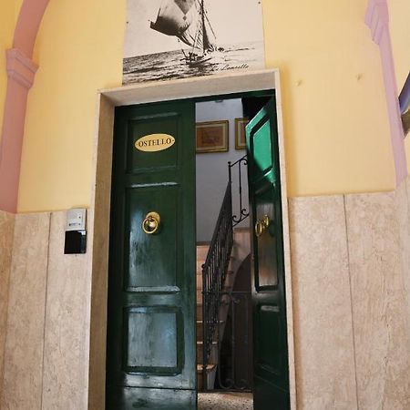 Ostello La Stazione Alba Adriatica Εξωτερικό φωτογραφία