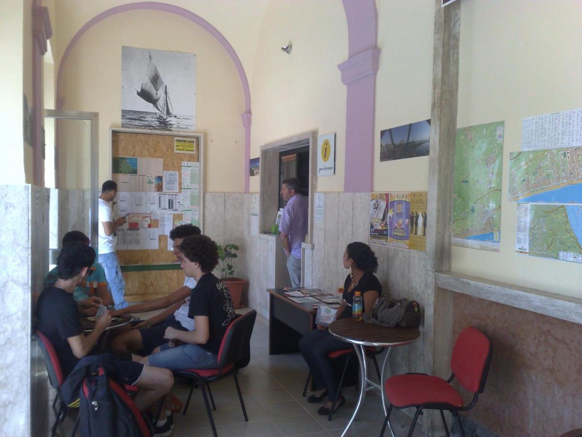 Ostello La Stazione Alba Adriatica Εξωτερικό φωτογραφία